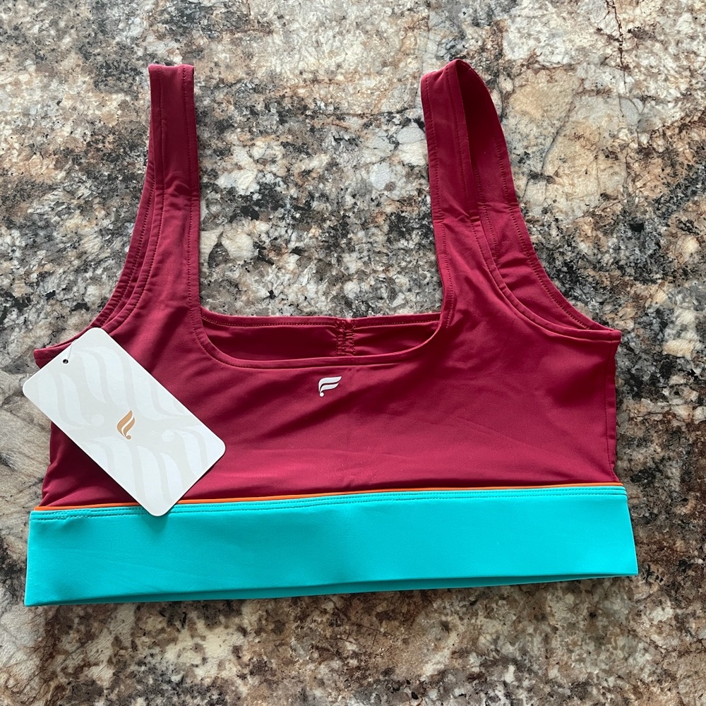Two piece fabletics outfit - Picture 9 of 12